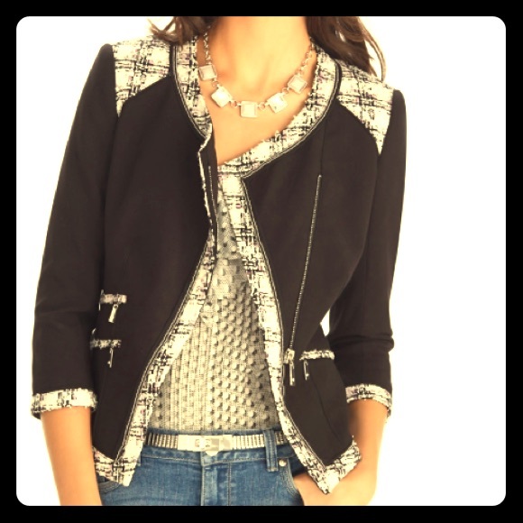 White House Black Market Jackets & Blazers - On HOLD❤️White House Black Market tweed blazer!