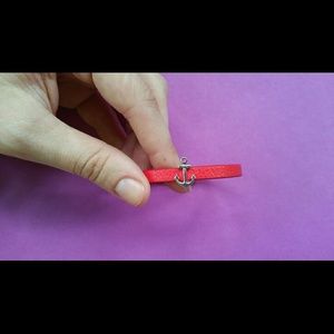 Red anchor bracelet