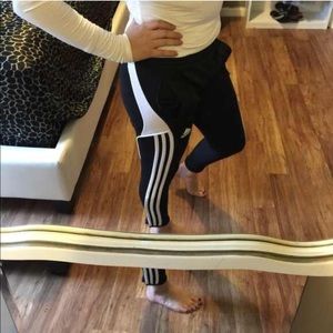 ❌⭕️SOLD⭕️⭕️❌Adidas Soccer Pants