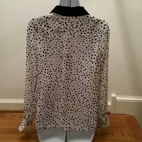 Sheer Black & White Top with Details Size S - Picture 2 of 2