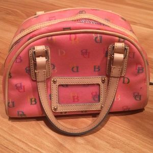 Dooney & Bourke bag