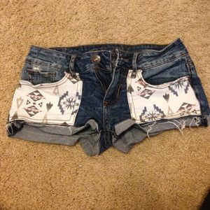 Bullhead black shorts