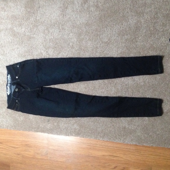 Skinny jeans
