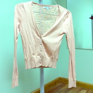 Perfect spring sweater!