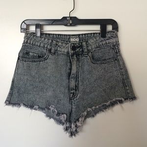 BDG HIGH WAISTED SHORTS