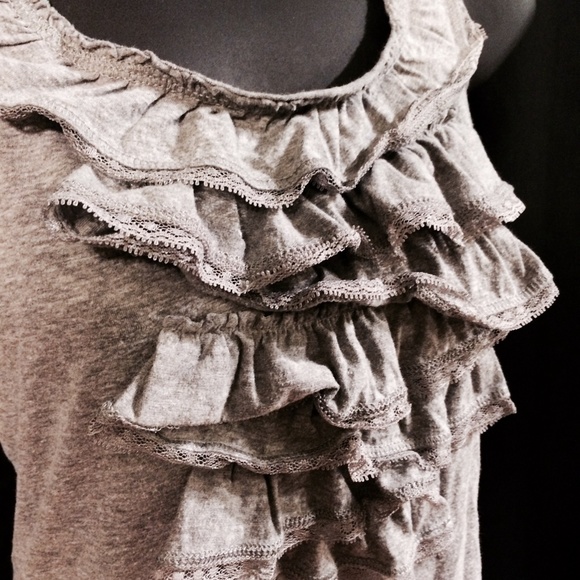 Classy Ruffled Top - Picture 2 of 3