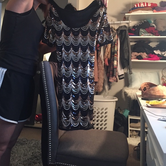 Dresses & Skirts - Sequence fun dress!