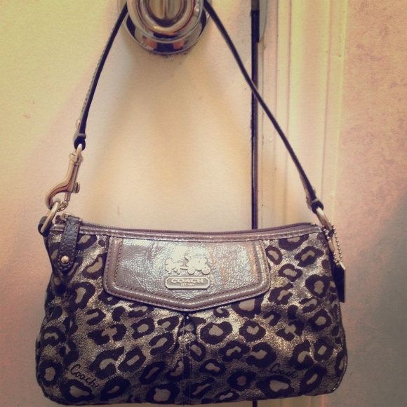 Authentic COACH handbag!