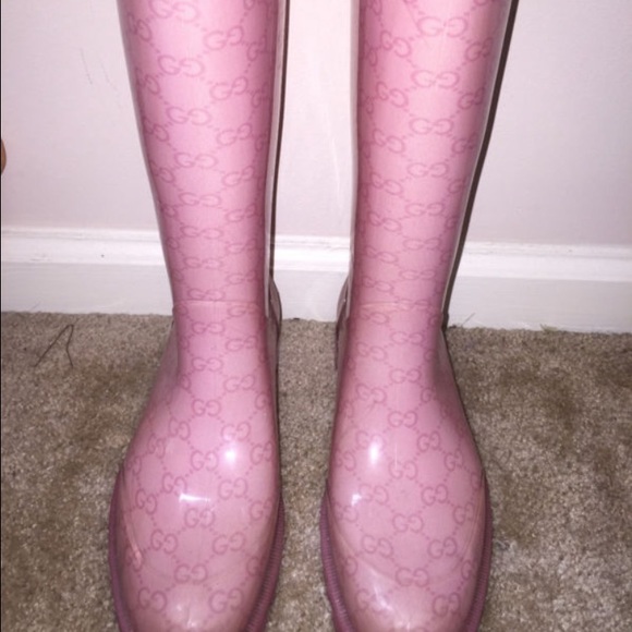 Gucci rain boot🚫🚫🚫sold on eBay