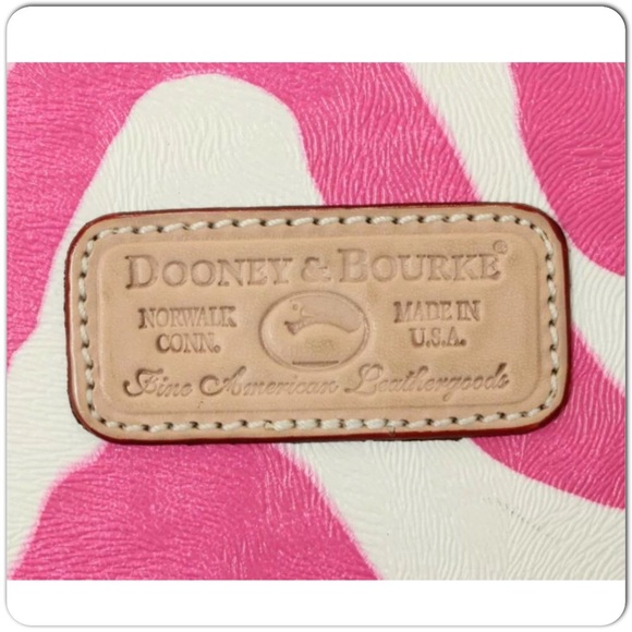 ❤2 X Host Pick 💞NWT Dooney & Bourke Bag💞 - Picture 3 of 3