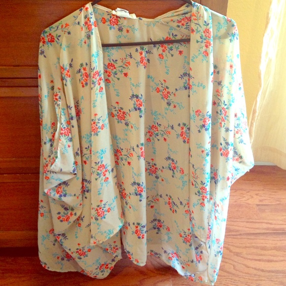 Floral kimono