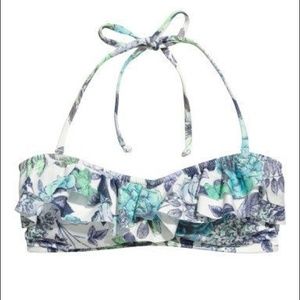 🎉🎉ON SALE!!!! Floral bikini top