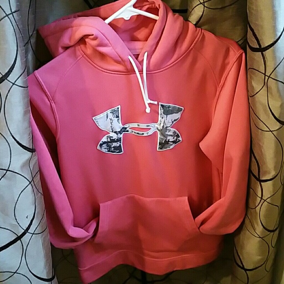 Under Armour Tops - Under Armour Women's Tackle Twill Hoodie