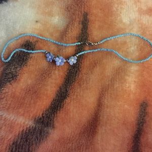 Adorable Hawaiian necklace