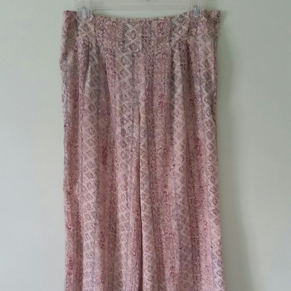 Flowy Patterned wide leg Pants