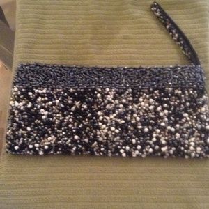 Small beaded clutch