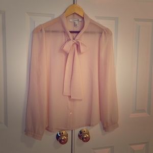 FOREVER 21 Sheer Tie Collar Button Up