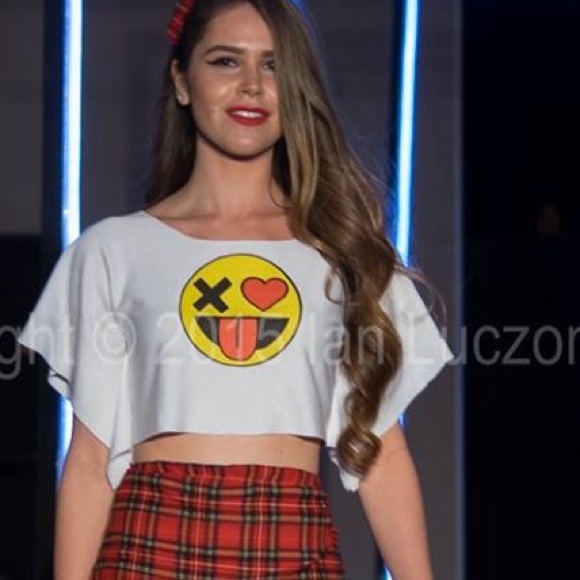 Custom Couture Emoji Top - Picture 2 of 4