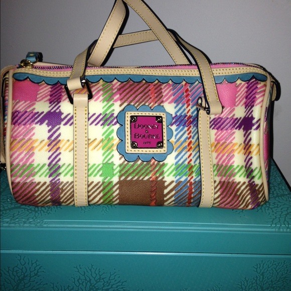 Dooney & Bourke Handbags - Dooney & Bourke Spring is coming!!!