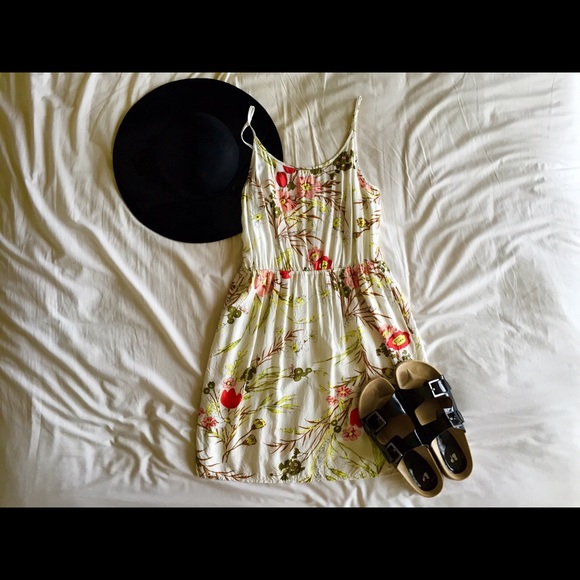 Old Navy Floral Print Dress