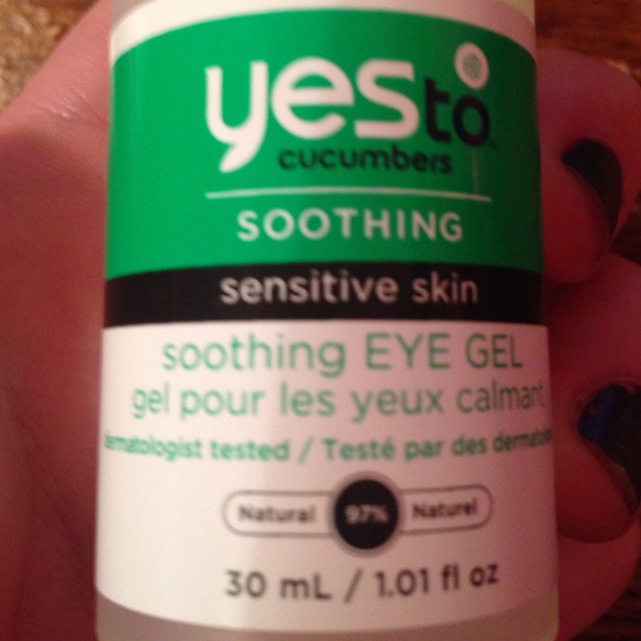 Yes to cucumbers soothing eye gel - Picture 2 of 4