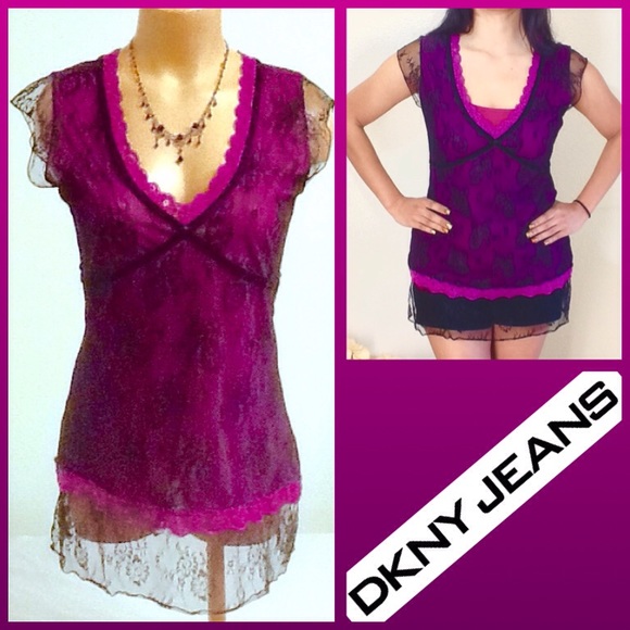 🎉❤️HP 11/15❤️🎉DKNY Jeans. Purple with Black Lace
