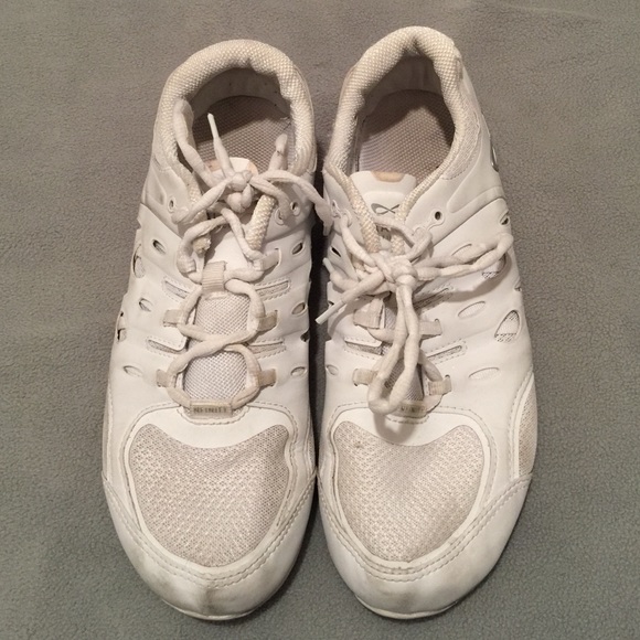 CHEER SHOES