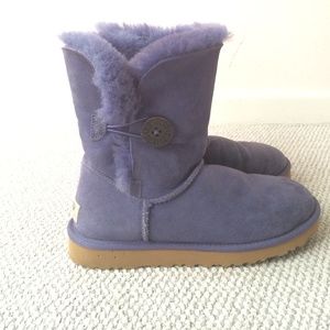 Blue Ugg Bailey Buttons
