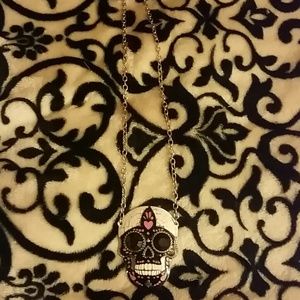 Skull candy necklace