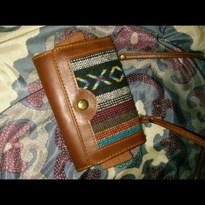 Small cross body wallet