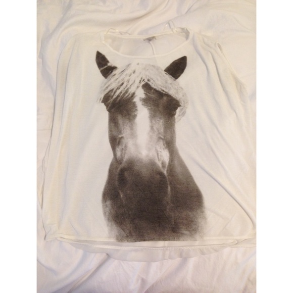 🌺Consignment🌺 Zara TRF Sleeveless Horse Top