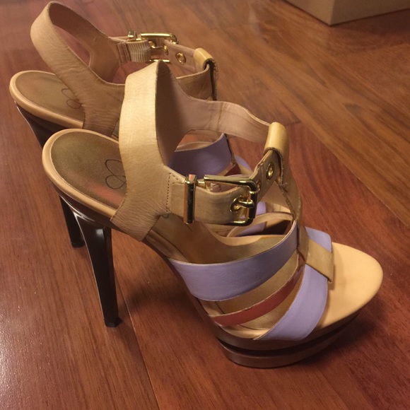 Jessica Simpson Shoes - SOLD on TRADESY