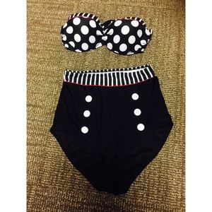 High waist swim suit DO NOT BUY ! It's a trade!