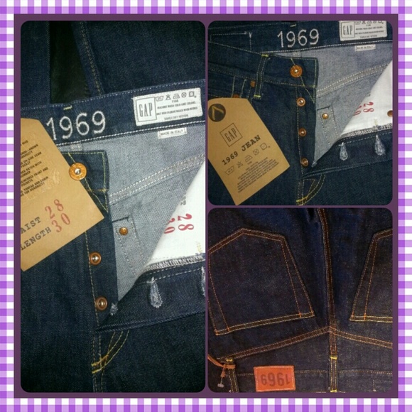 Sold**Gap button fly jeans