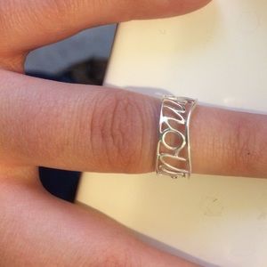 Amour/Love Avon ring