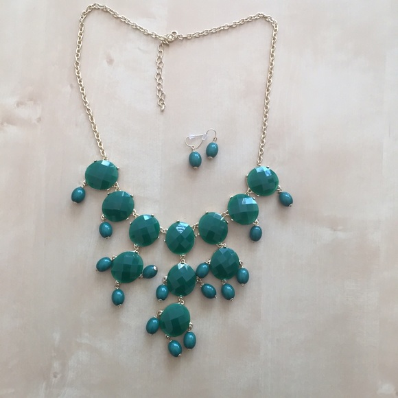 Green Statement Necklace