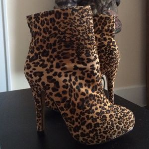 Cheetah print boots🐆