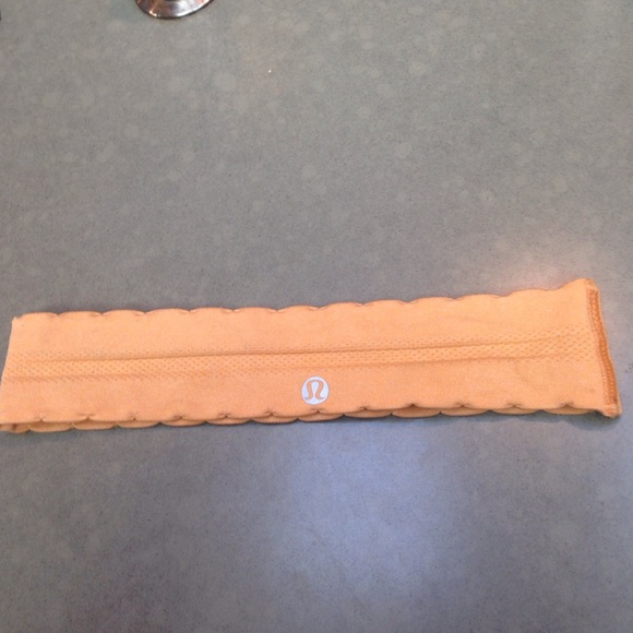 Lululemon headband
