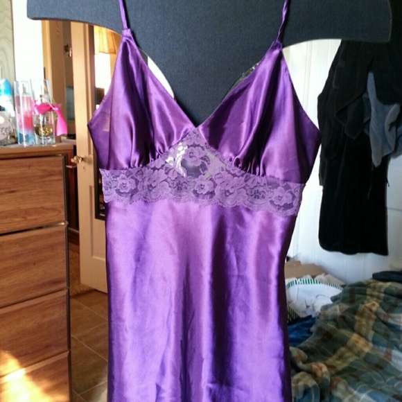 Fredricks silk nightgown