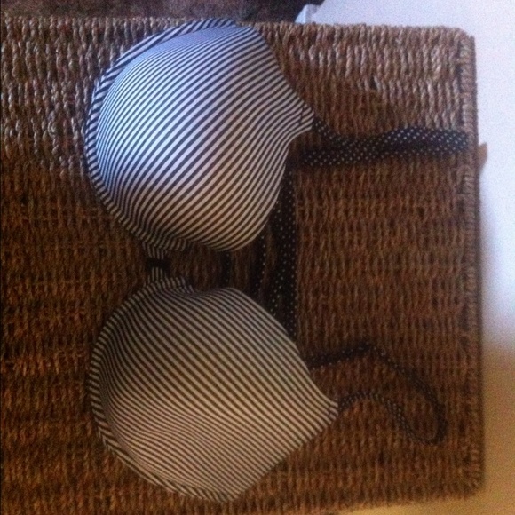 Black n white bra ♣️🔘♣️