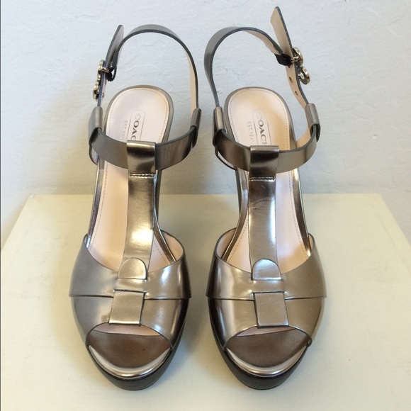 Coach Kourtney Heels