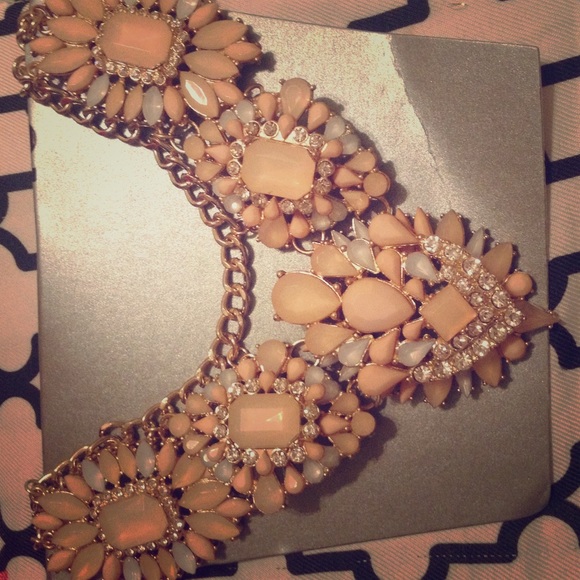 Nude Statement Necklace