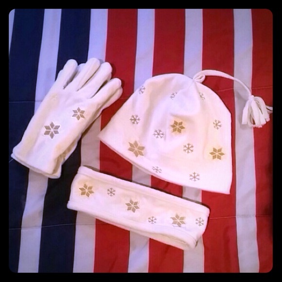 Outbrook Accessories - Outbrook Gold Star Fleece Winter Set
