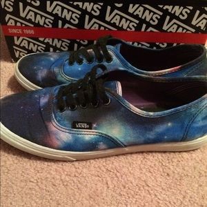Galaxy Vans 🔮🔮