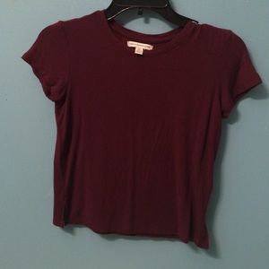 Maroon American Eagle crop top!