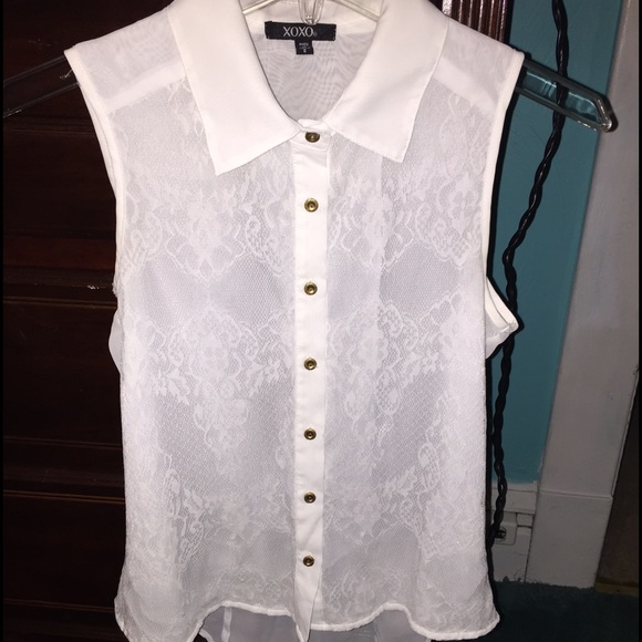 white sleeveless blouse