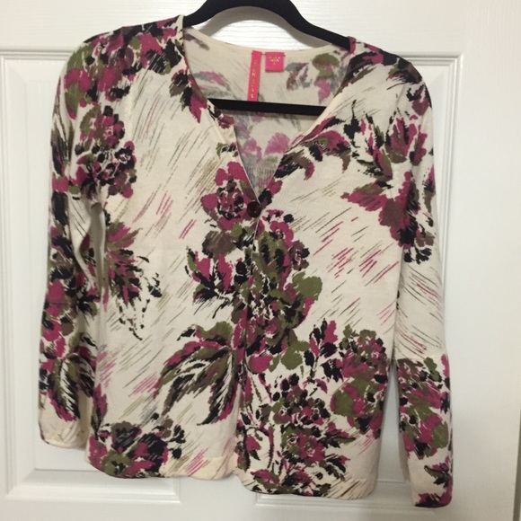 Charlotte creme floral sweater