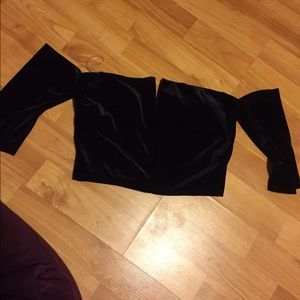 Off the shoulder crop top mid sleeves