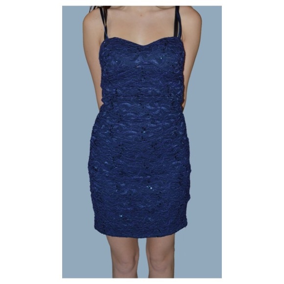 🔶FINAL PRICE🔶 Dress - Picture 1 of 4