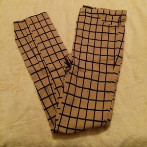 !!FINAL SALE!! Tan & Black Leggings